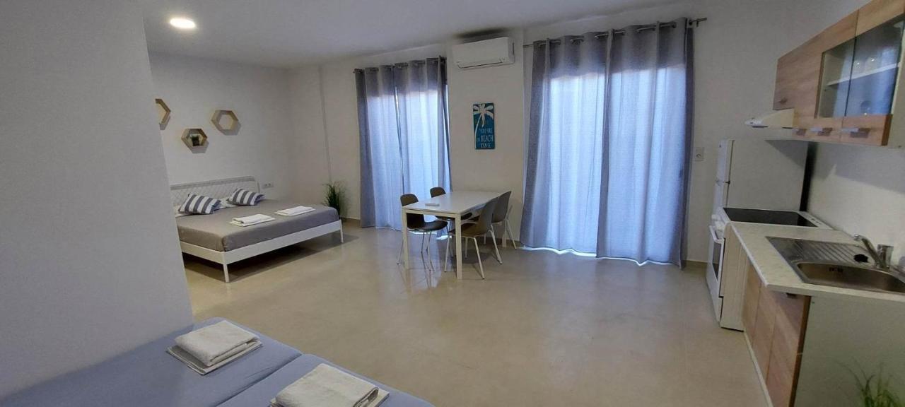 Telhinis Hotel & Apartments Faliraki Extérieur photo