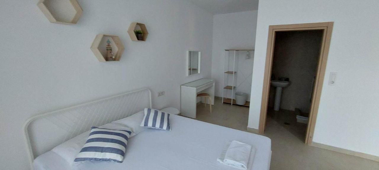 Telhinis Hotel & Apartments Faliraki Extérieur photo