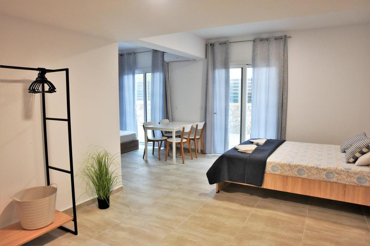 Telhinis Hotel & Apartments Faliraki Extérieur photo